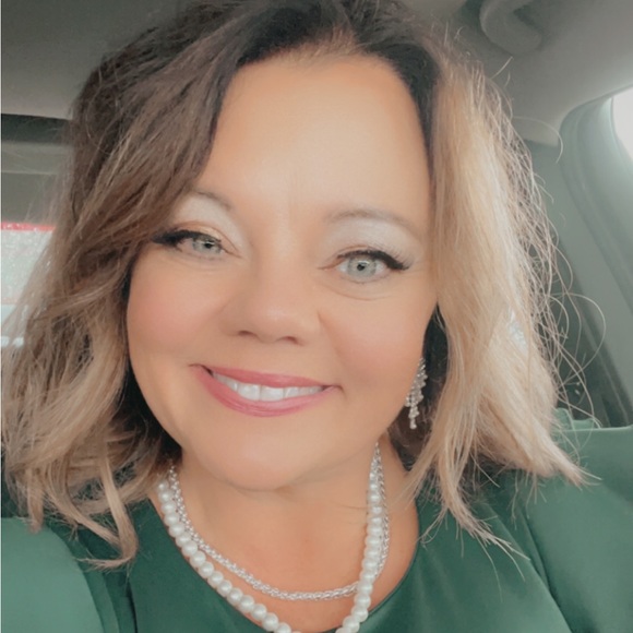 Meet your Posher, Tasha - Picture 1 of 1